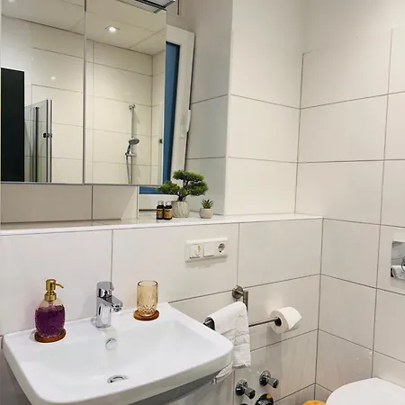 Klassen Stay - Designer Altbau Apartment Mit 2 Zimmer - Naehe Zentrum Und Rhein Coblenza Esterno foto