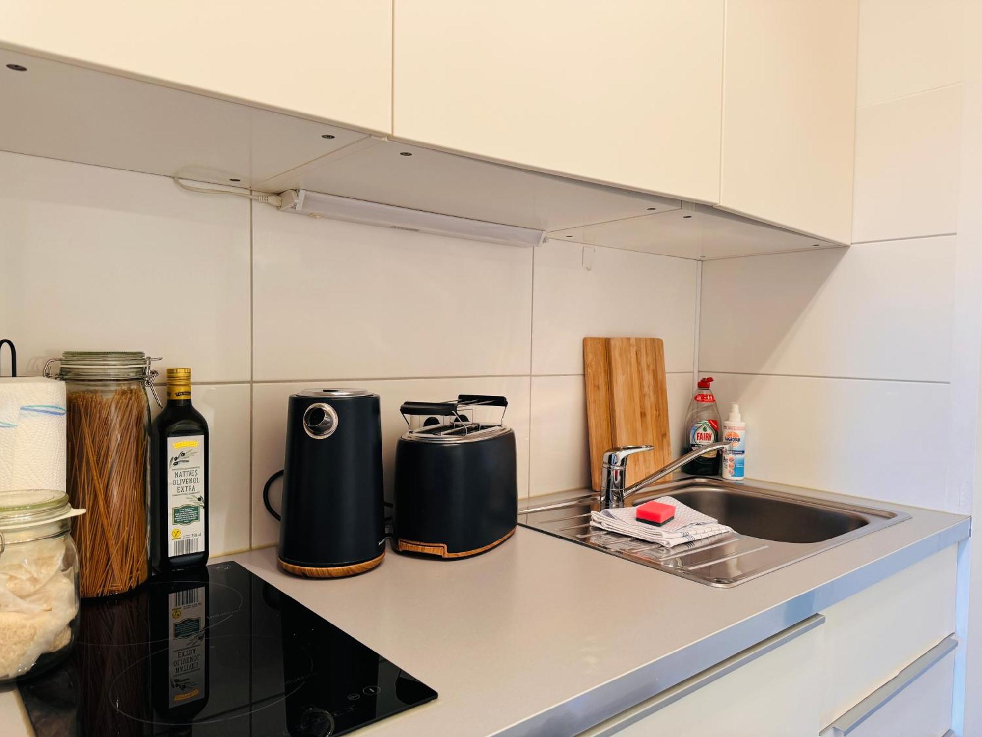 Klassen - Designer Altbau Mit 2 - Naehe Zentrum Und Rhein Apartment
